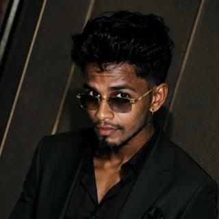 முகேஷ் குமார்.கார்த்திகேயன்