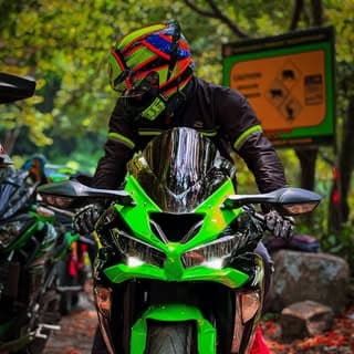 VASANTH 💚❤️
