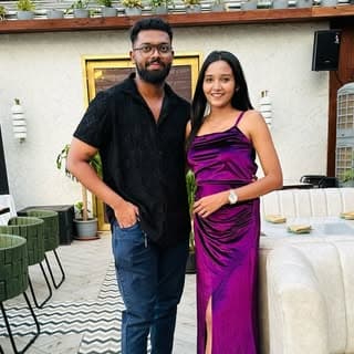 Ashish & Smita || Food, Travel & Lifestyleโฅ๏ธ