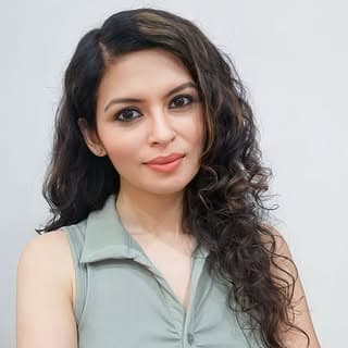 Dr.Rakhi