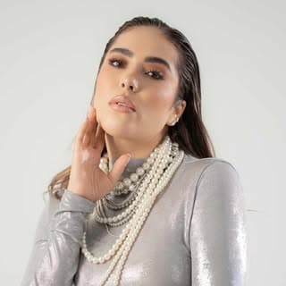 Stefi Morales 馃拕
