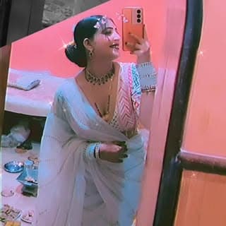 reshu sikarwar