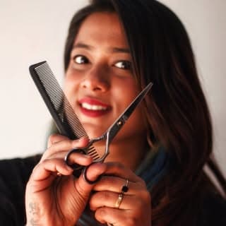 ZOHRA ABBAS โ๏ธ | Celebrity Hair Artist | Colour Specialist