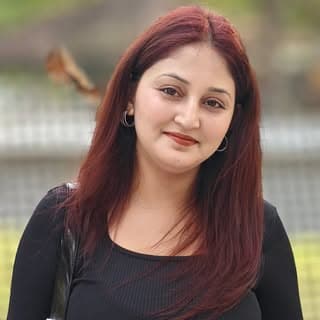 🦋 हीना शर्मा 🦋