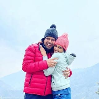Unsettled Memories โ๏ธ Travel Couple ๐