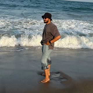 Dhinesh Ravi