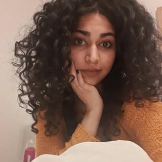 Dr Nikita Sahay|Curl blogger