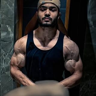 UDAY THAKUR | Fitness Coach & Athlete 👨🏫