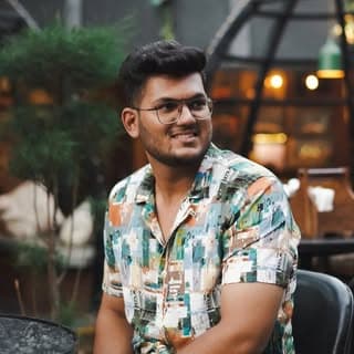 Vedang Prajapati 🐼