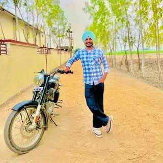 Abhi Gharu