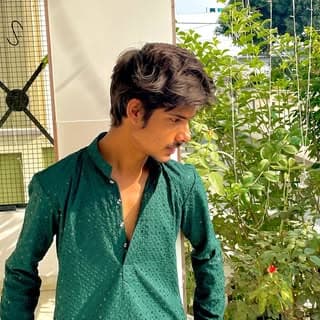 shiva__Anirudh_dixit