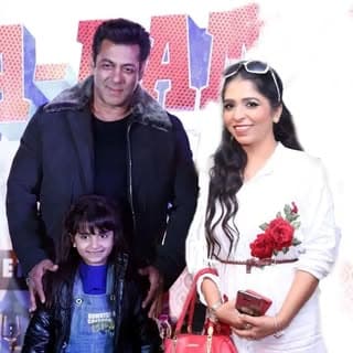 Sunitii Sharma | Ghaziabad makeup artist