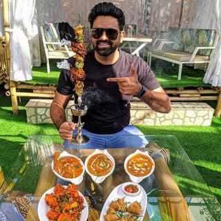 FOOD BLOGGER | INFLUENCER