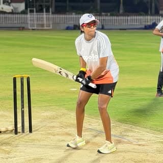 Vanitha VR