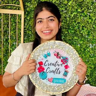 Amisha Aneja- Creative Crafts | Resin Art | Flower Preservation