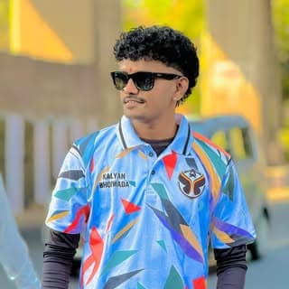 pranay mhatre 🤍🦋