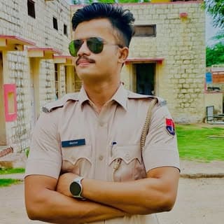 Cop Roman Jexan