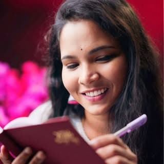 Santhoshi🌷