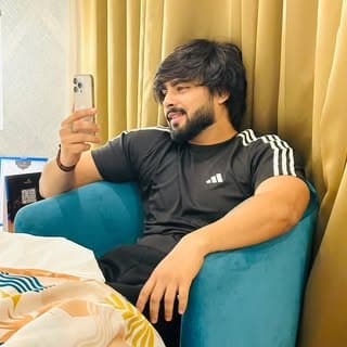 Niku Yadav