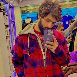 imaanzargarofficial?