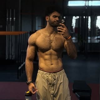 Mrunal Sarang | Calisthenics