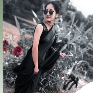 Manisha 🦋🦋 Rana