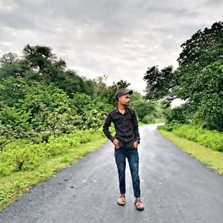 👑MR.BRANDED KAMINA SUBODH👑🌐
