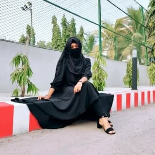 👸 حجاب کی ملکہ 🧕