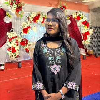 nidhi_tirkey_mua