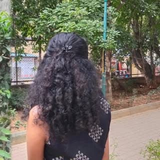 ശിവാനി🕊️