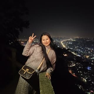 Lee Achumi ♌