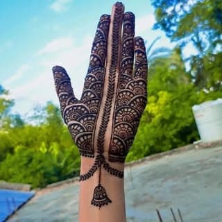Nishu's henna