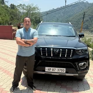 Tapender Aarya