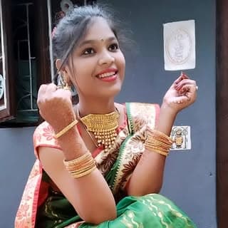 smiling jyoti