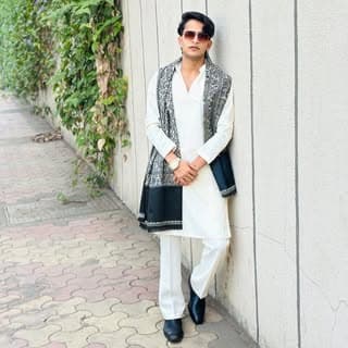 Asjad Modell