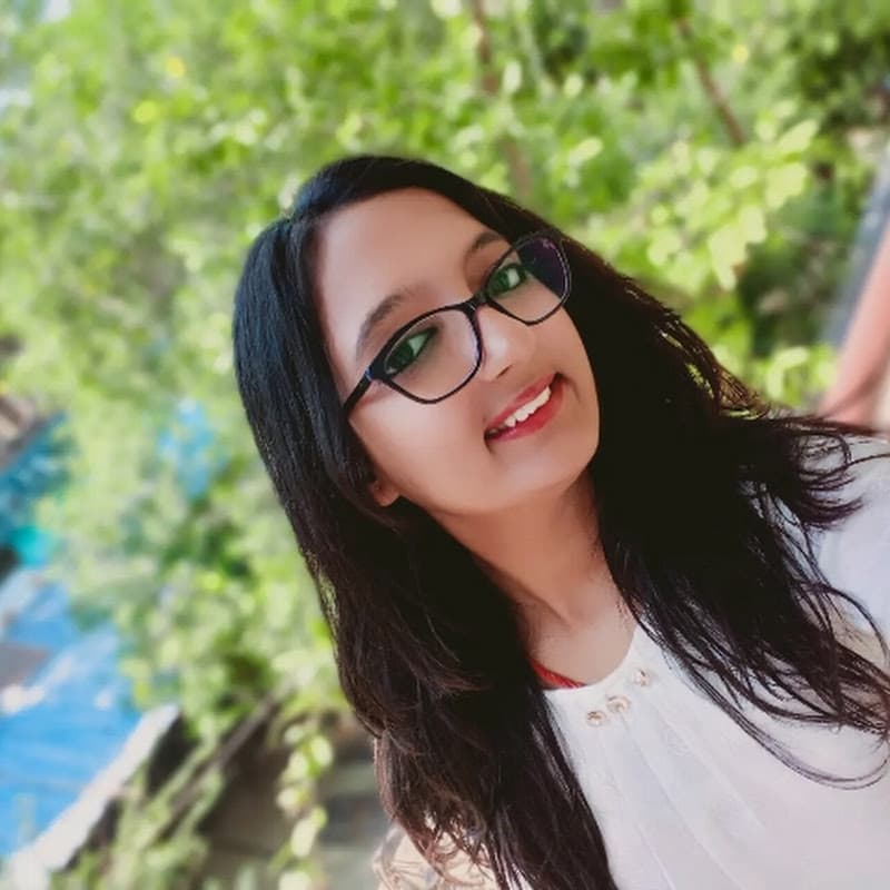 Pragya jha