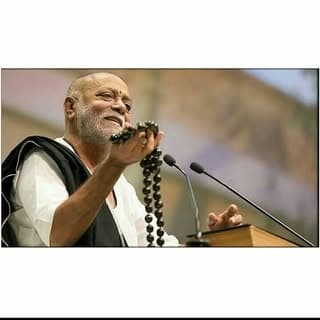 Fan of MORARI BAPU