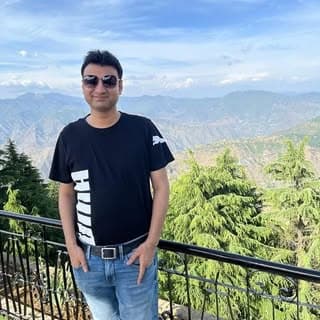 Navneet Mundhra