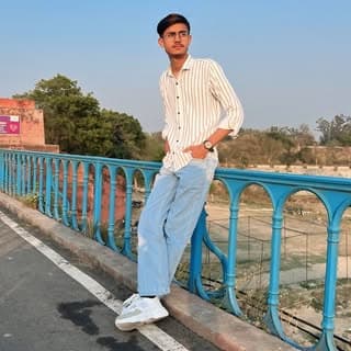 Lucky Prajapati