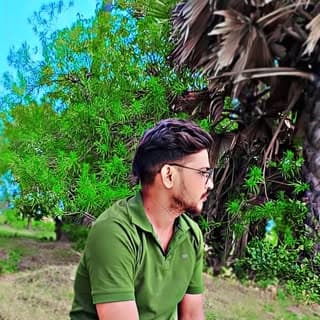 Nitish Nayar ( Daku )