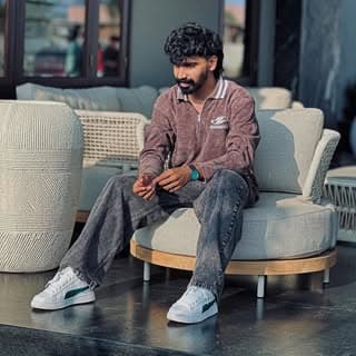 رفی منور 🦋🥀