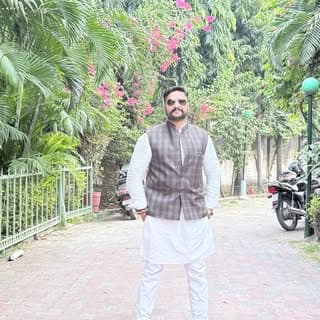Adil Almas
