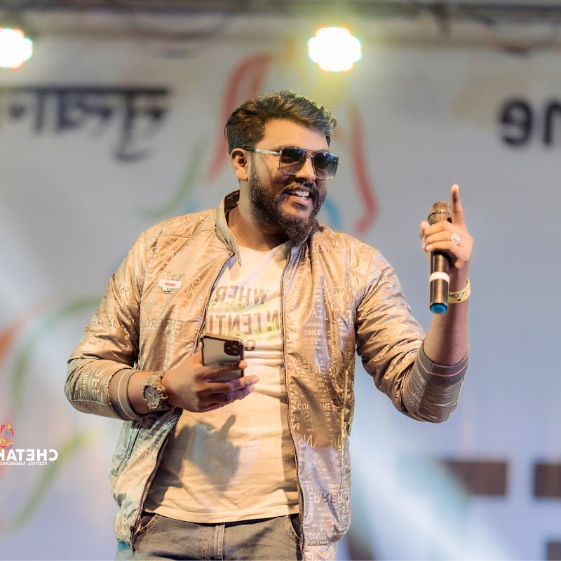 Singer Prashant Desale