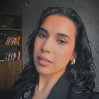 Nivea Sekhon | Relationship Coach
