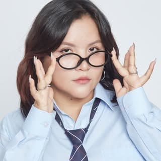 Akira Lau ๐