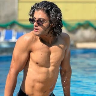 Om_Bhosale