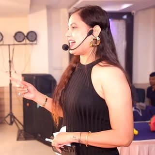 Actress Priya Kumari