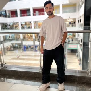 vicky varun®