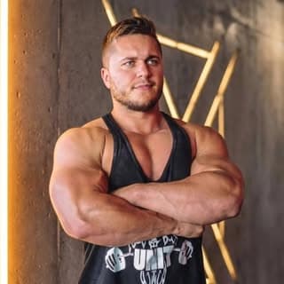 CALLAN SWADLING