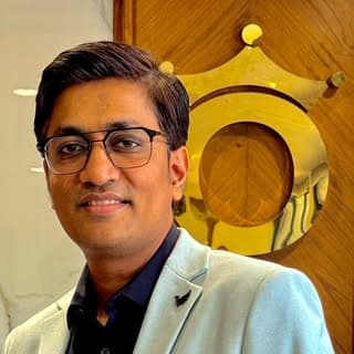 Dr Harsh Bharat Amin | Plastic Surgeon | India ๐ฎ๐ณ